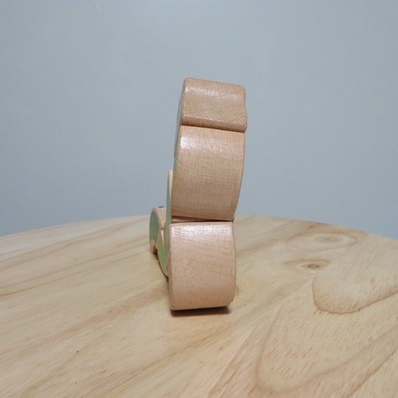 Melissa & Doug Wood "Twisty" Segmented Smiling Snake Toy - Picture 6 of 9